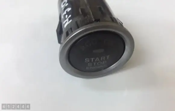 Mazda 3 II Engine start stop button switch