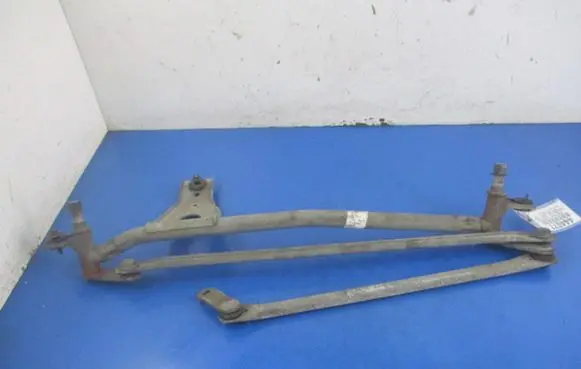 Ford Maverick Front wiper linkage and motor 2L84-17500-AA