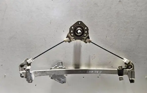 Mitsubishi Galant Front door manual window regulator