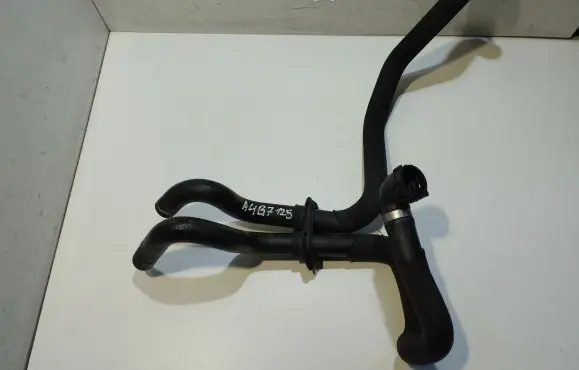 Audi A4 S4 B7 8E 8H Engine coolant pipe/hose 8E1265356