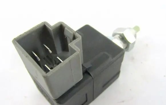 Hyundai i30 Brake pedal sensor switch