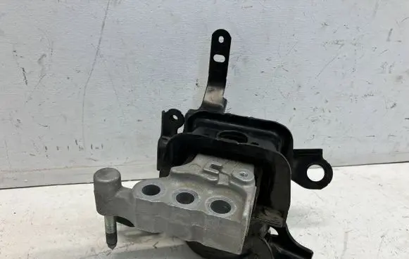 Toyota RAV 4 (XA50) Engine mount vacuum valve 