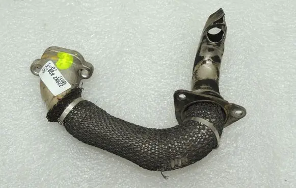 Alfa Romeo Giulietta EGR valve line/pipe/hose 55222896