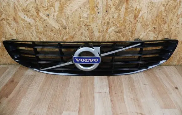 Volvo S60 Front grill 31425883 31425903 31425886