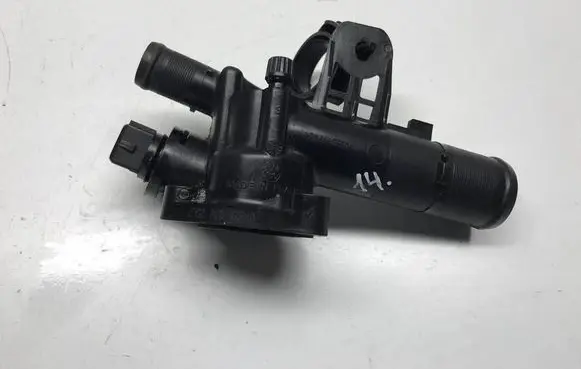 Thermostat/thermostat housing