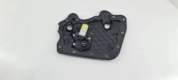 Audi A8 S8 D4 4H Front door soft close latching motor 4H0837915