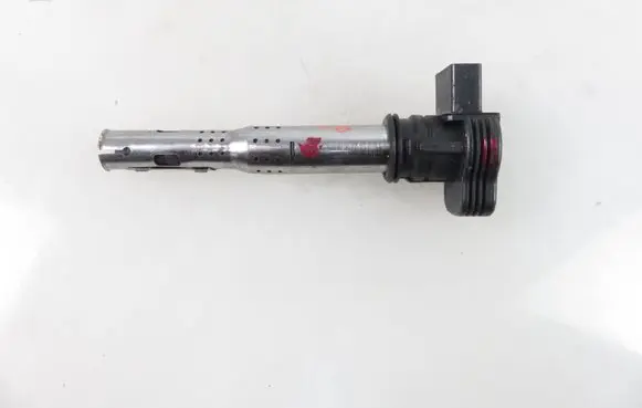 Audi A4 S4 B7 8E 8H High voltage ignition coil R0702S00300 U5001