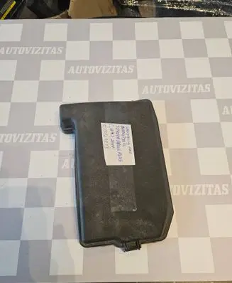 Toyota Prius+ (ZVW40) Fuse box cover 9903XA1