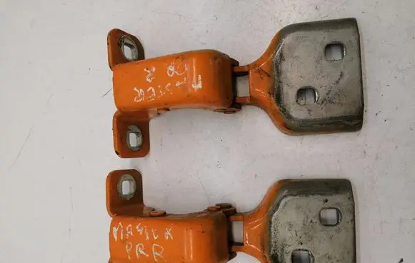 Renault Master III Front door hinge set 8040000006RCD 804000006RCG