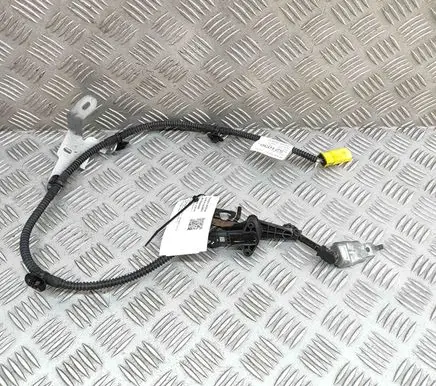 Peugeot 3008 III Air suspension front height level sensor 9852103080 9843515580