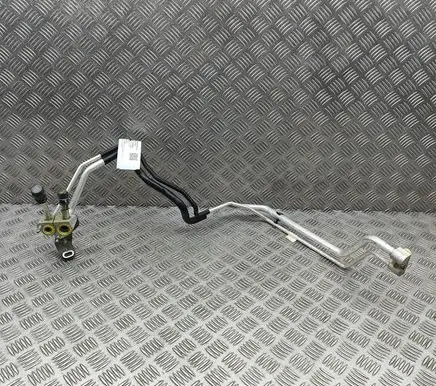 Volvo XC40 Air conditioning (A/C) pipe/hose 31694883 8888767816