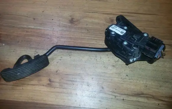 Opel Zafira A Accelerator throttle pedal 9202343bw 6pv008115-00