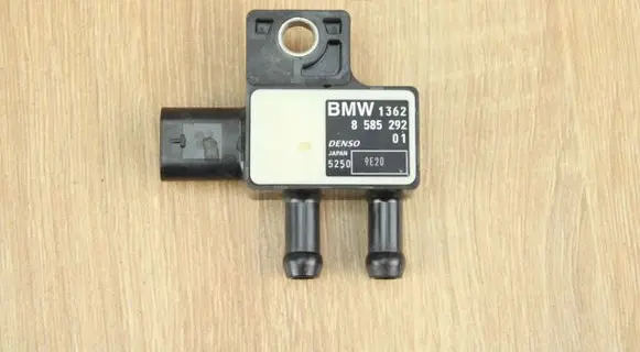 BMW 3 G20 G21 Exhaust gas pressure sensor 13628585292
