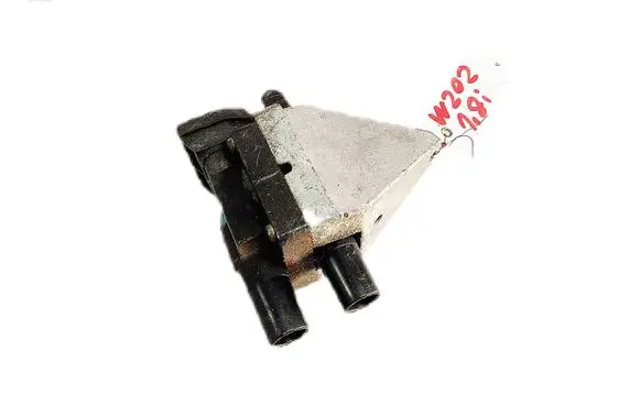 Mercedes-Benz C W202 High voltage ignition coil 0001582485