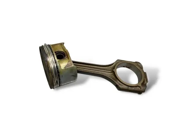 Piston with connecting rod