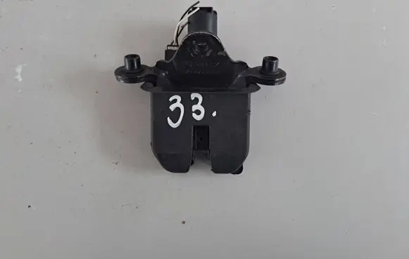 Skoda Octavia Mk2 (1Z) Tailgate/trunk/boot lock/catch/latch 1Z5827501D BN3CZ