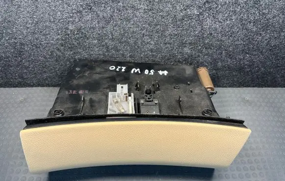 Mercedes-Benz S W220 Front trunk storage compartment A2206890091
