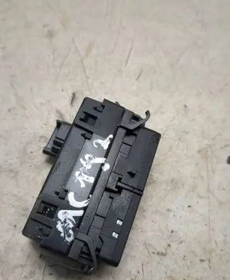 Mercedes-Benz E C207 W207 Other switches/knobs/shifts A2129051202 3389100100 12217547