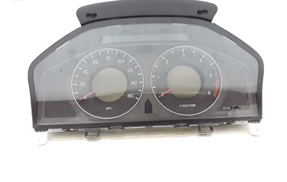 Volvo V70 Speedometer (instrument cluster) 31270905 31270905AA
