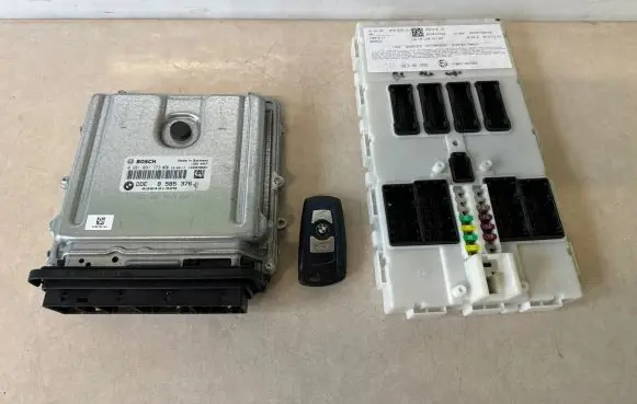 BMW 4 F32 F33 Engine ECU kit and lock set 8585376 0281031773 8781415