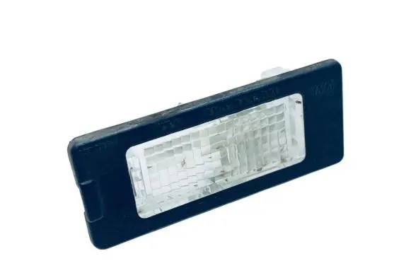 Volkswagen Touareg II Number plate light 5N0943021B