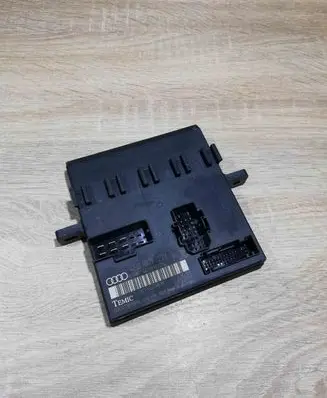 Audi A8 S8 D3 4E Comfort/convenience module 4E0907279L