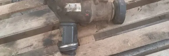 BMW X3 E83 Front differential 7553908 EZ049T