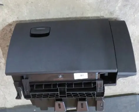 Renault Kadjar Glove box set 