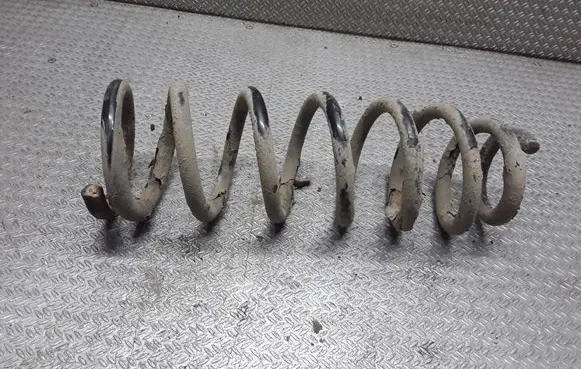 Toyota Corolla Verso AR10 Rear coil spring