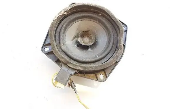 Mitsubishi Colt Front door speaker
