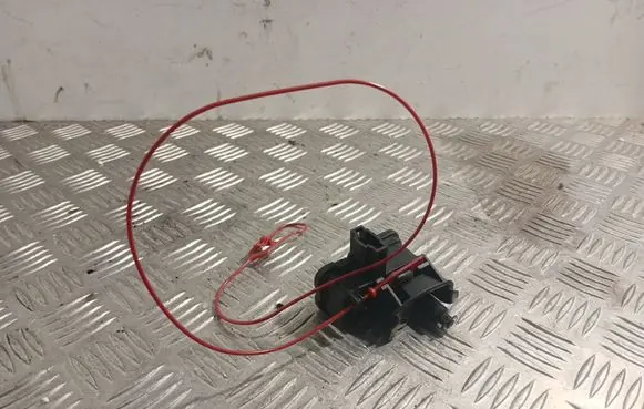 Audi A4 S4 B8 8K Fuel tank cap lock 8K0862153