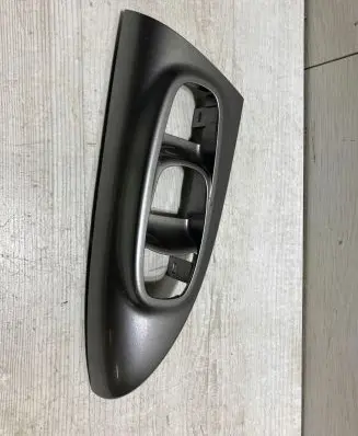 Nissan Juke I F15 Front door window switch trim 809611k113a