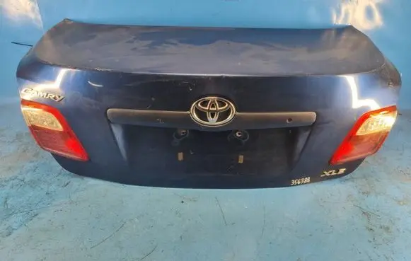 Toyota Camry Tailgate/trunk/boot lid 6440106280
