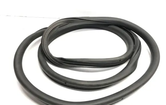 Citroen Berlingo Rubber seal sliding door (on door) 9831726380