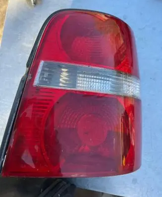 Volkswagen Touran I Rear/tail lights 1T0945096G