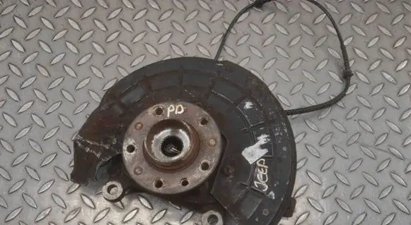 Jeep Renegade Front wheel hub