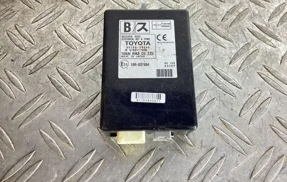 Lexus GS 250 350 300H 450H Keyless (KESSY) go control unit/module 897B030440 61B811000