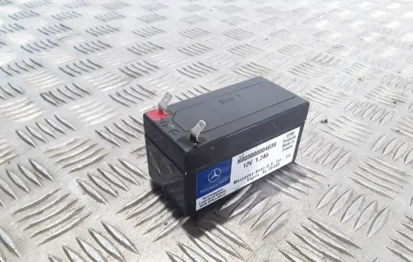 Mercedes-Benz ML W164 Car battery N000000004039