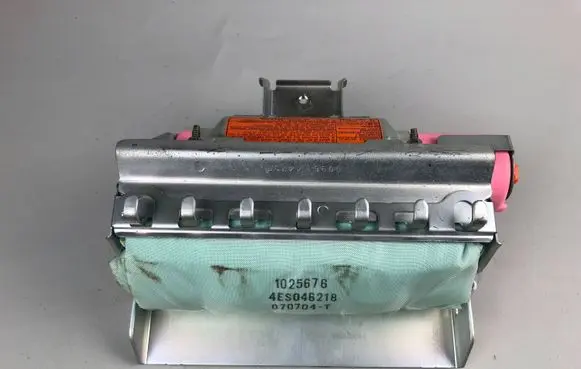Subaru Impreza II Passenger airbag 1025676 4ES046218