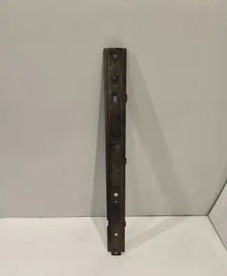 Radiator support slam panel bracket
