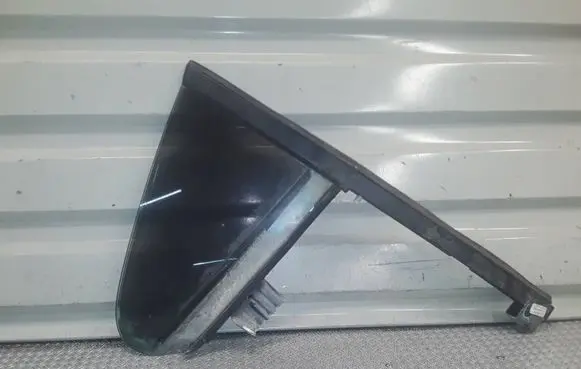 Volkswagen PASSAT CC Rear vent window glass 
