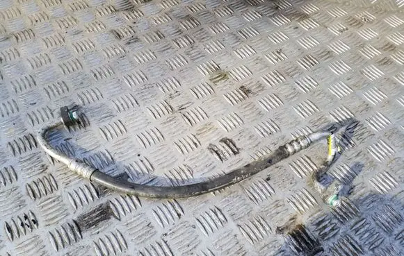 KIA Sportage Air conditioning (A/C) pipe/hose