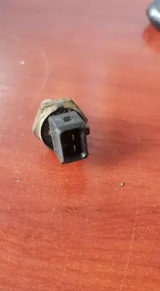 Coolant temperature sensor