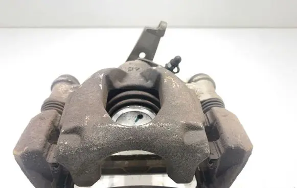 Renault Master III Rear brake caliper 