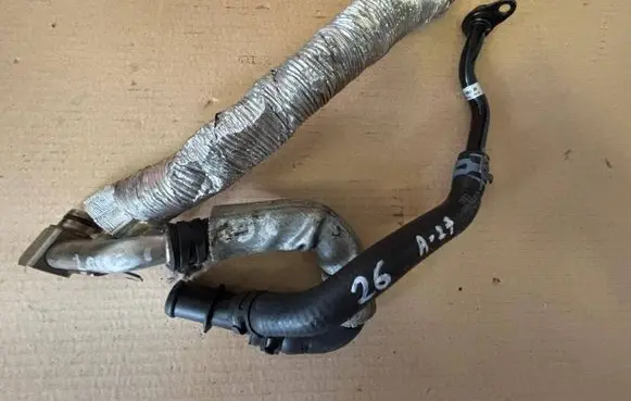 Volkswagen Arteon Engine coolant pipe/hose 06K121497AM