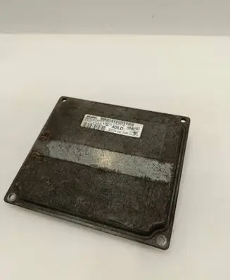 Ford Fiesta Engine control unit/module 6S6112A650GD S120977313D