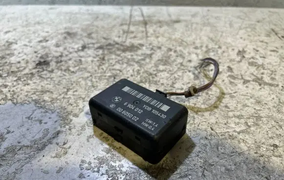 BMW 5 E39 Rain sensor YDB105430 6904012 00605002