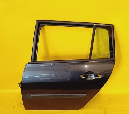 Renault Megane II Rear door 