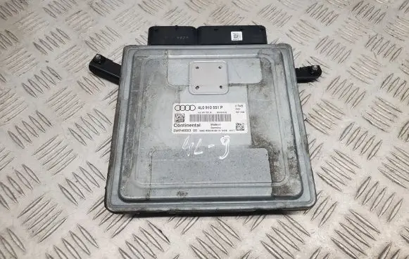 Audi Q7 4L Engine control unit/module 4L0910551P 4L0910551A