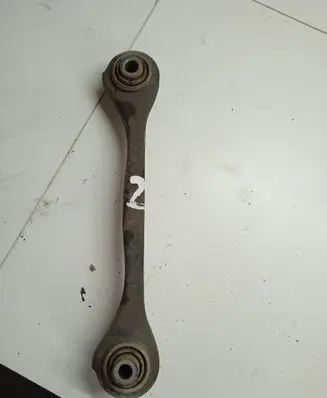 Volkswagen Touran II Rear control arm 1K0501529